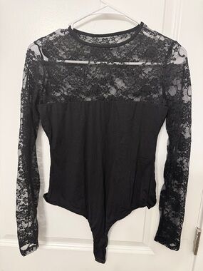 Black Lace-Detail Long Sleeve Bodysuit
